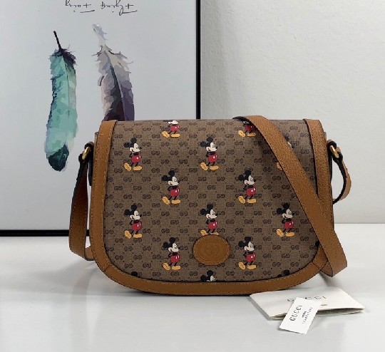 Disney x Gucci small shoulder bag Style 602694 HWUBM 8559
